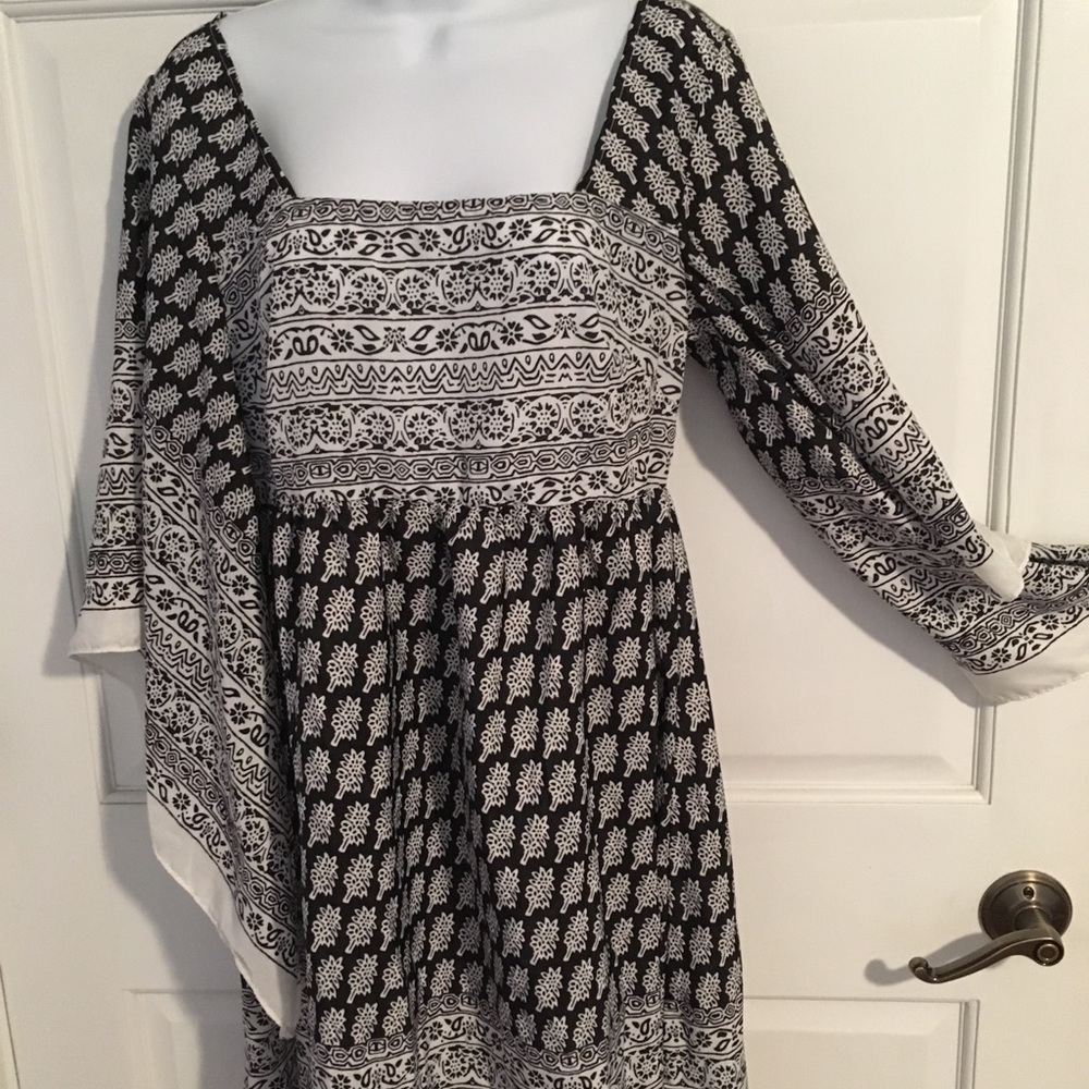 🔵 Cute Longsleeve Blouse